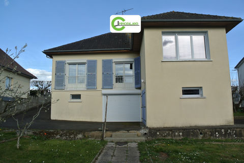   PROCHE CENTRE VILLE ET COMMODITES :plain pied Maison - 4 pi�ce(s) - 83 m�