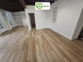  Appartement � louer 5 pi�ces 88 m�