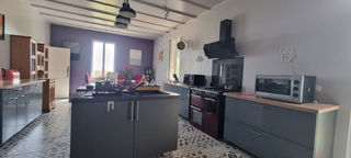  Propri�t�/ch�teau � vendre 6 pi�ces 220 m�