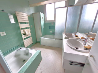  Maison � vendre 10 pi�ces 215 m�