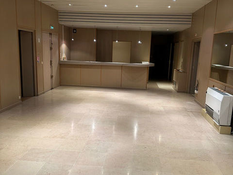 Perpignan centre - local d'environ 634 m2 3900 66000 Perpignan