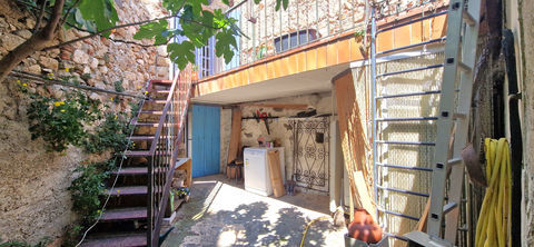   MONTALBA - MAISON DE VILLAGE ATYPIQUE 130m2 AVEC Grange Maison - 5 pi�ce(s) - 128 m�