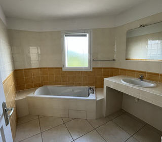  Appartement � vendre 4 pi�ces 75 m�