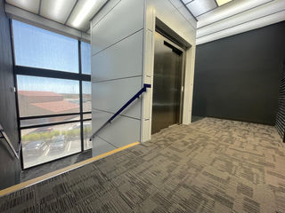  Immeuble � vendre 15 + pi�ces 1320 m�