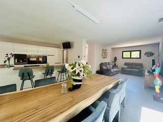  Maison � vendre 5 pi�ces 145 m�