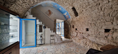   Maison de Village Atypique � 10 mn d'Ille Sur T�t Maison - 5 pi�ce(s) - 112 m�