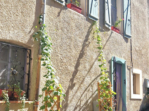   BOULETERNERE - MAISON DE VILLAGE RENOVEE AVEC STATIONNEMENT Maison - 4 pi�ce(s) - 64 m�