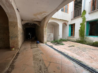  Immeuble � vendre 15 + pi�ces 800 m�