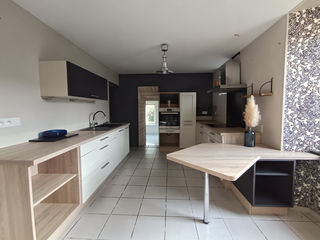  Maison � vendre 11 pi�ces 208 m�