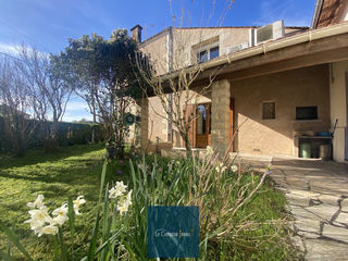  Maison � vendre 5 pi�ces 205 m�