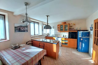  Maison � vendre 7 pi�ces 250 m�