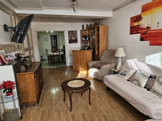  Immeuble � vendre 166 m�