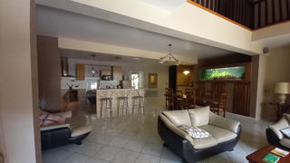  Maison � vendre 7 pi�ces 242 m�