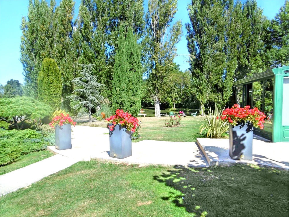 � vendre  Propri�t�/ch�teau Bourg-en-Bresse (01000)