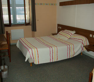  Immeuble � vendre 15 + pi�ces 650 m�