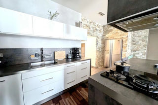  Appartement � vendre 6 pi�ces 146 m�