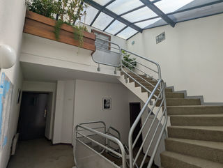  Immeuble � vendre 15 + pi�ces 650 m�