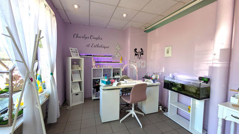 Fonds de commerce esth&eacute;tique/ongles &agrave; Chaumergy 33500 39230 Chaumergy