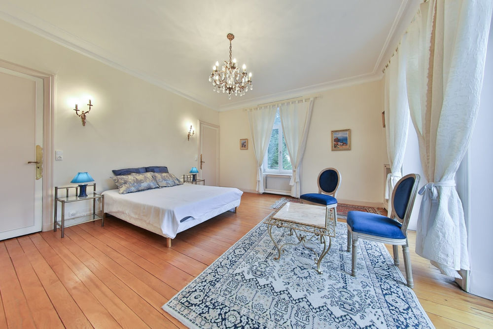 � vendre  Propri�t�/ch�teau La Longine (70310)