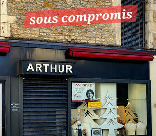  Immeuble � vendre 2 pi�ces 160 m�