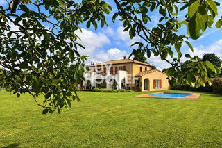  Maison � vendre 7 pi�ces 230 m�