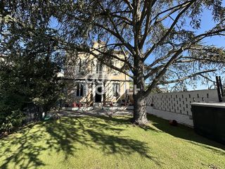  Maison � vendre 8 pi�ces 184 m�