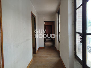  Maison � vendre 5 pi�ces 242 m�