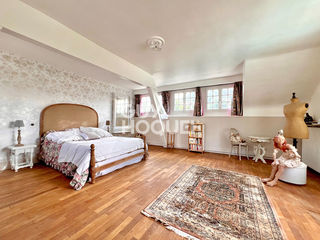  Maison � vendre 15 + pi�ces 483 m�