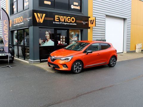 Renault Clio 1.6 E-Tech 145 ch full hybrid Evolution / 1 &egrave;re main 2023 occasion Belbeuf 76240