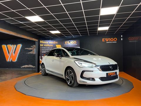 Citro&euml;n DS5 2.0 E-HDI HYBRID4 200H 165 FULL-HYBRID HYBRID AIRDREAM EXECU 2017 occasion Nantes 44300
