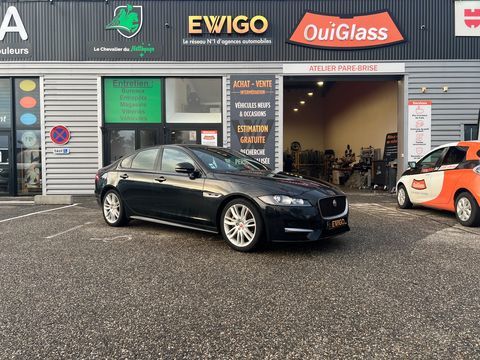 Jaguar XF 2.0 D180 180 CH BUSINESS PRESTIGE BVA / CAMERA DE RECUL + CA 2019 occasion Agen 47000