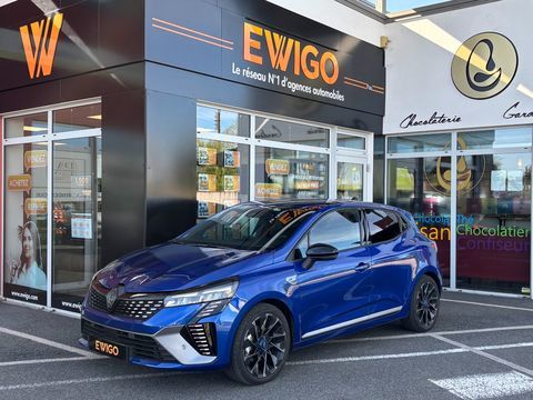 Renault Clio V (5) 1.6 E-TECH 145 CH FULL HYBRID ESPRIT ALPINE 2024 occasion Idron 64320