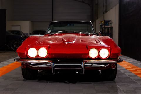 Chevrolet Corvette STING RAY CABRIOLET V8 327ci BOITE MANUELLE 4 1964 occasion Ampuis 69420