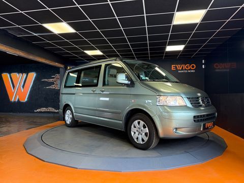 Volkswagen MULTIVAN 2.5L TDI L5 130CH // KITCHENETTE // 4 CHOUCHAGES // CAPUCINE 2008 occasion Nantes 44300