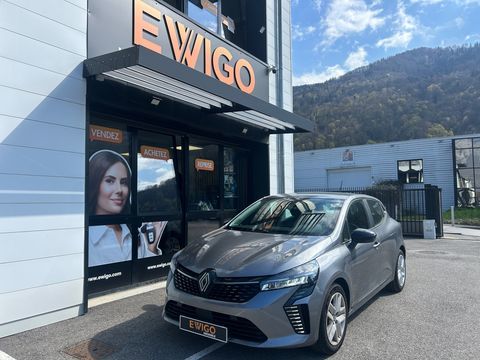 Renault Clio 5 1.0L TCE ESSENCE / GPL 100ch EVOLUTION APPLE CARPLAY 2025 occasion Le Versoud 38420