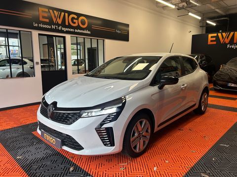 Renault Clio 1.0 TCE 90 EVOLUTION PACK BUSINESS X-TRONIC BVA 2024 occasion Fr&eacute;jus 83600
