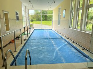  Propri�t�/ch�teau � vendre 15 + pi�ces 1145 m�