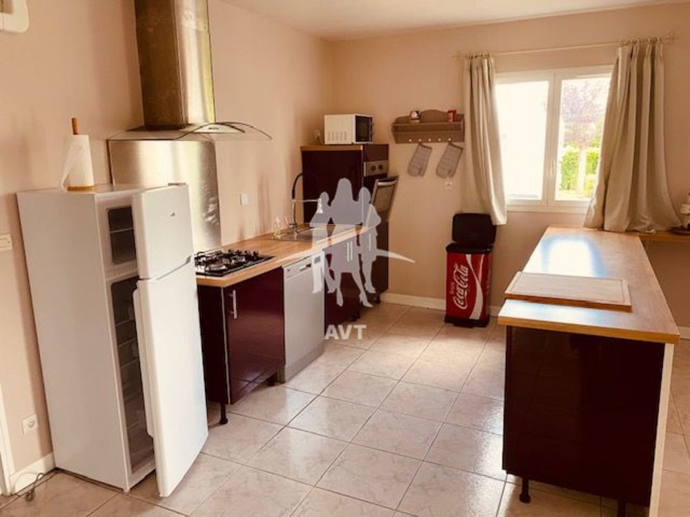 � vendre  Villa La Couronne (16400)