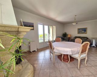  Maison � vendre 9 pi�ces 