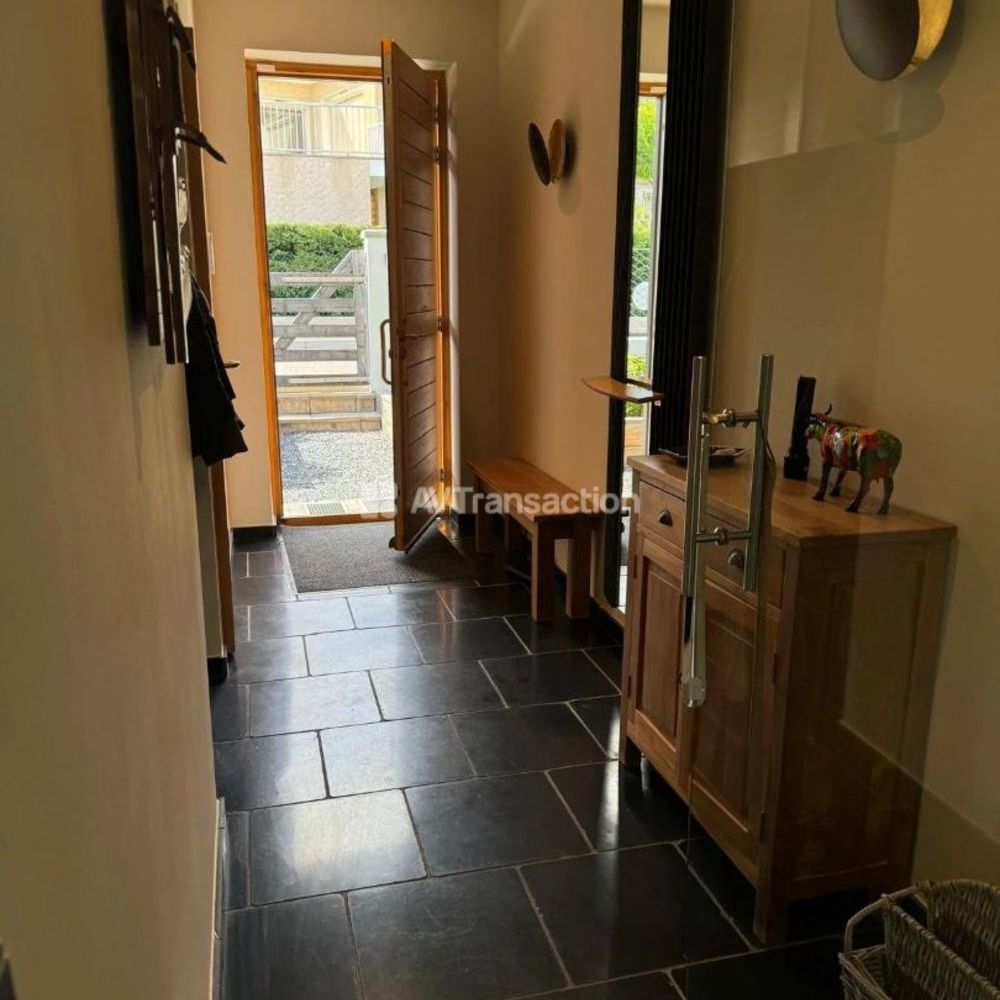 � vendre  Villa Savines-le-Lac (05160)