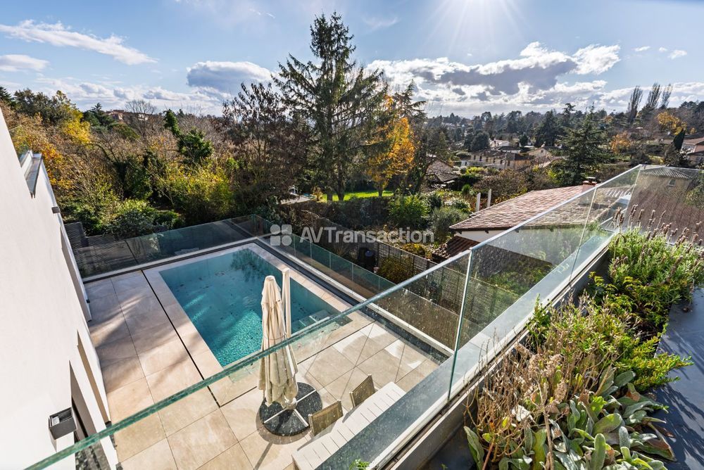 � vendre  Villa Saint-Cyr-au-Mont-d'Or (69450)