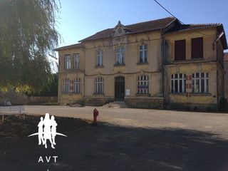  Immeuble � vendre 460 m�