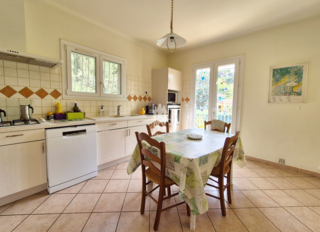  Maison � vendre 9 pi�ces 