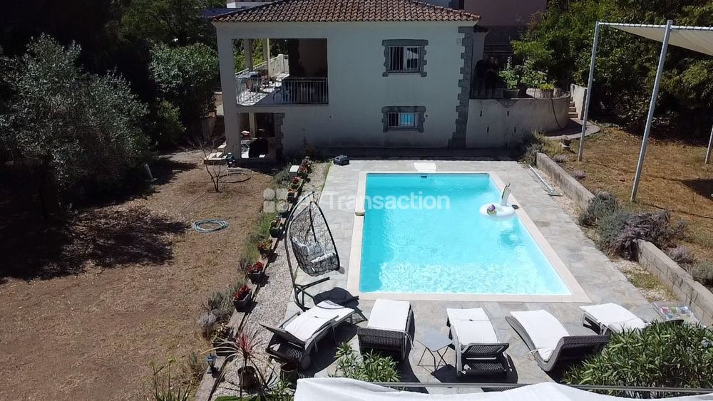 � vendre  Maison Mezzavia (20167)
