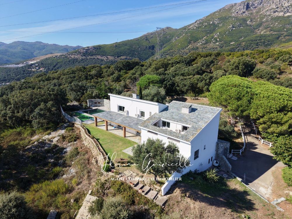 � vendre  Maison Bastia (20200)