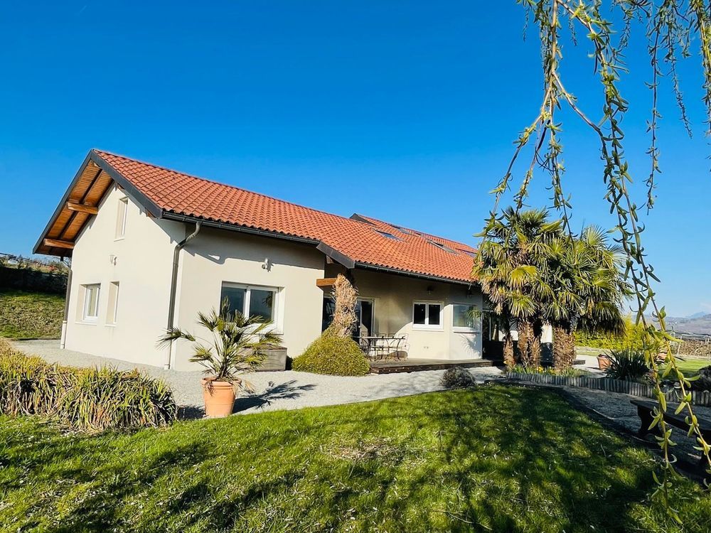 � vendre  Villa Contamine-Sarzin (74270)