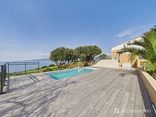  Maison � vendre 6 pi�ces 202 m�