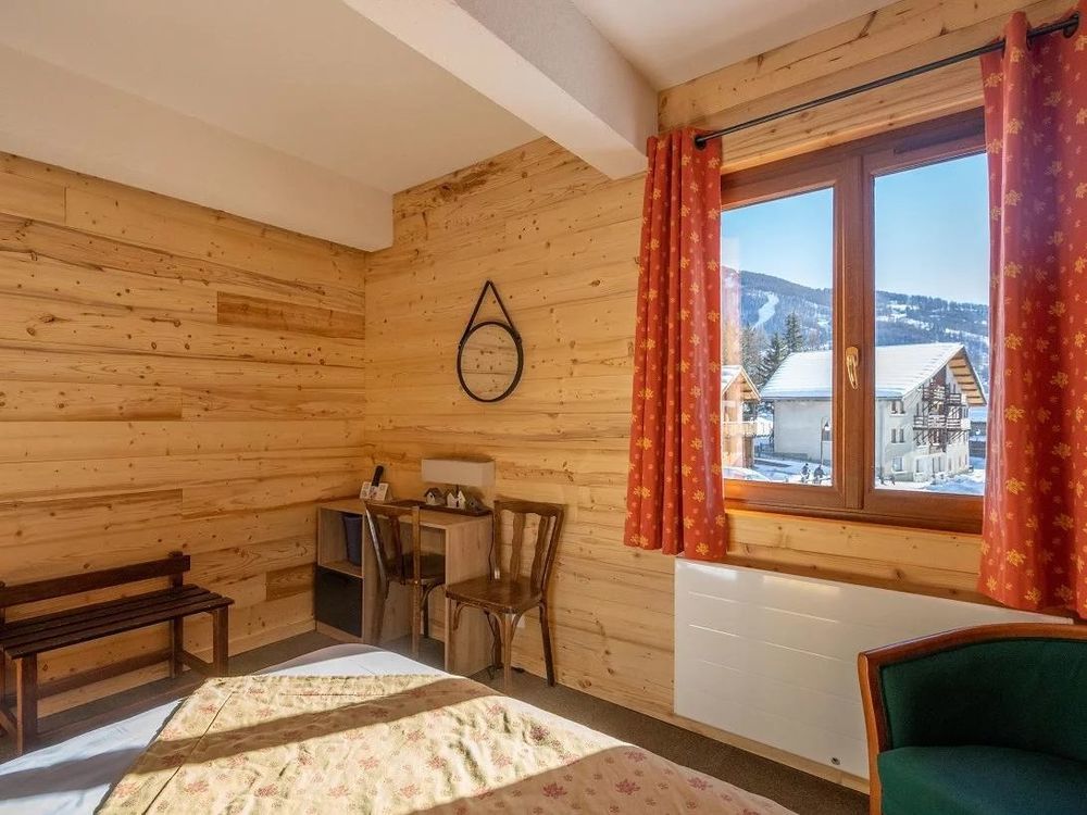 � vendre  H�tel Particulier Molines-en-Queyras (05350)