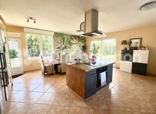  Villa � vendre 14 pi�ces 480 m�