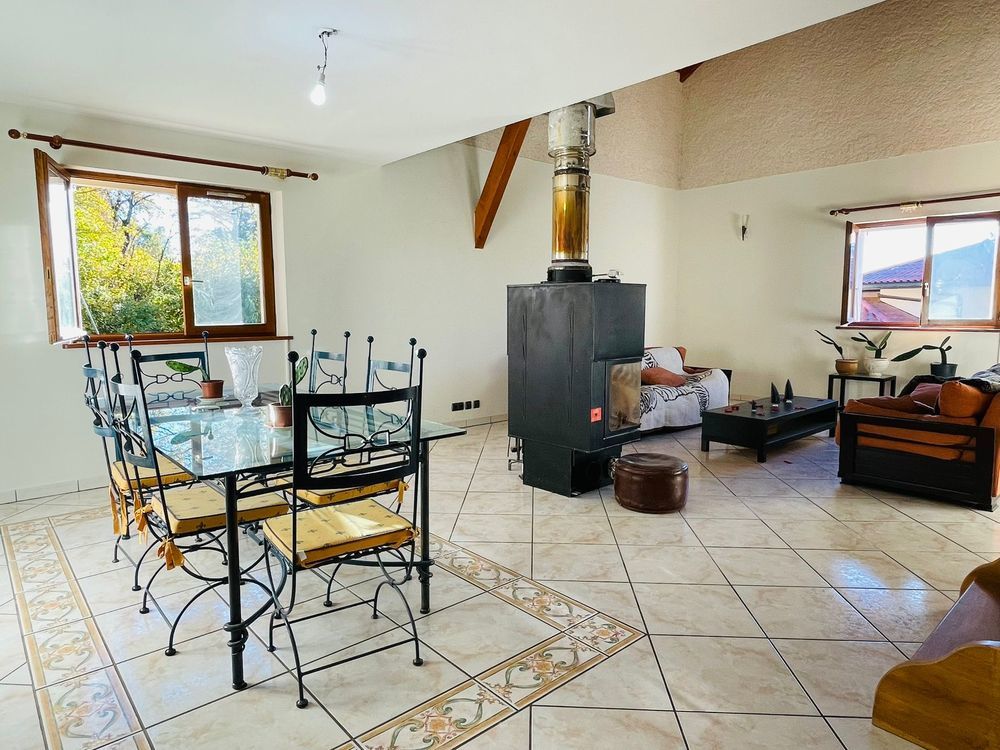 � vendre  Villa Beaumont (74160)